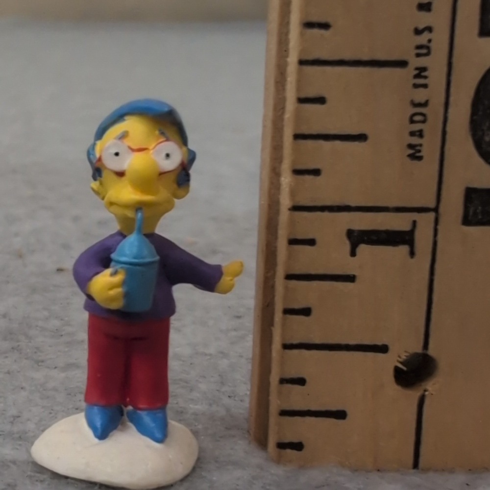 The Simpsons Hawthorne Village Milhouse Van Houten Squishee Figurine 2004 91818E - Picture 3 of 4
